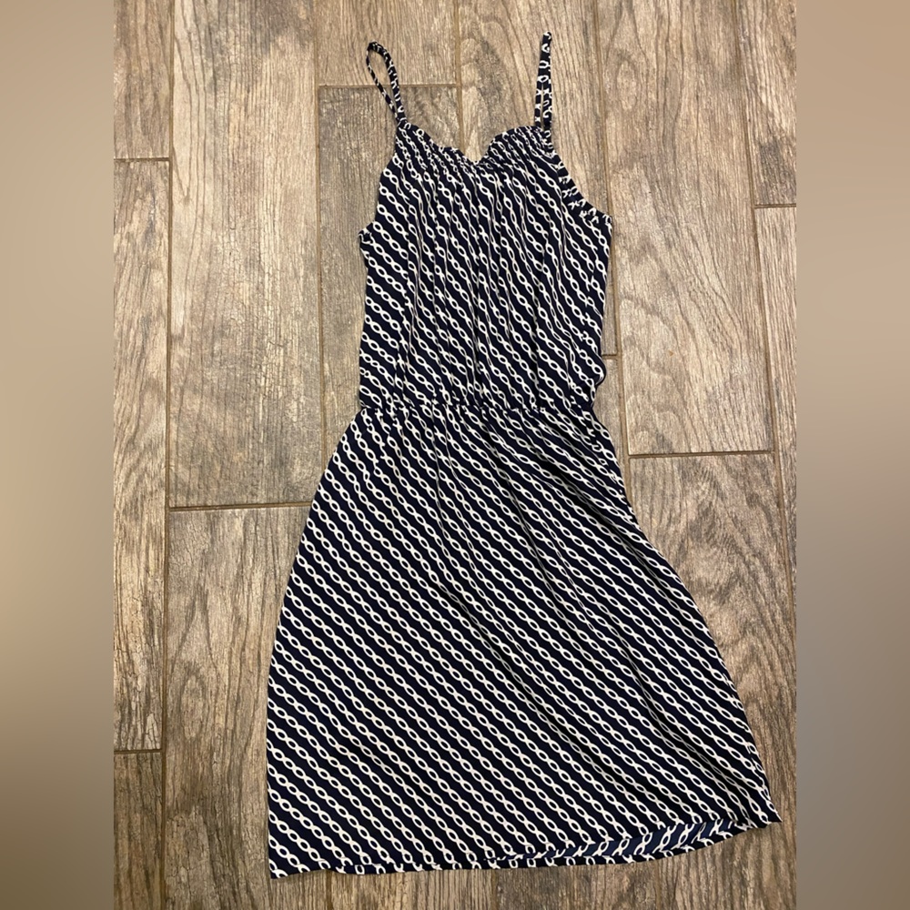 Gap dress XS military blue navy short fitted waist thin comfortable chain white